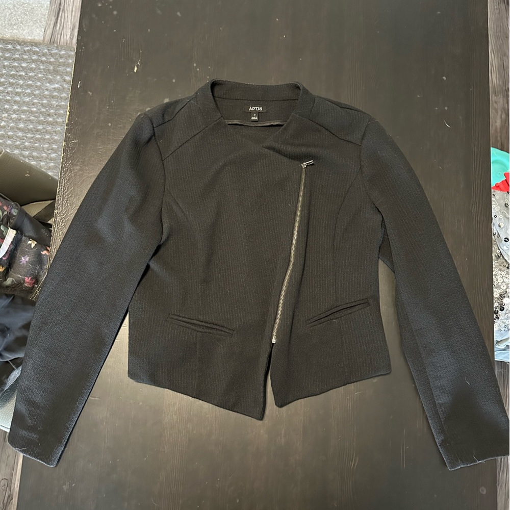 Black zippered blazer. Size M